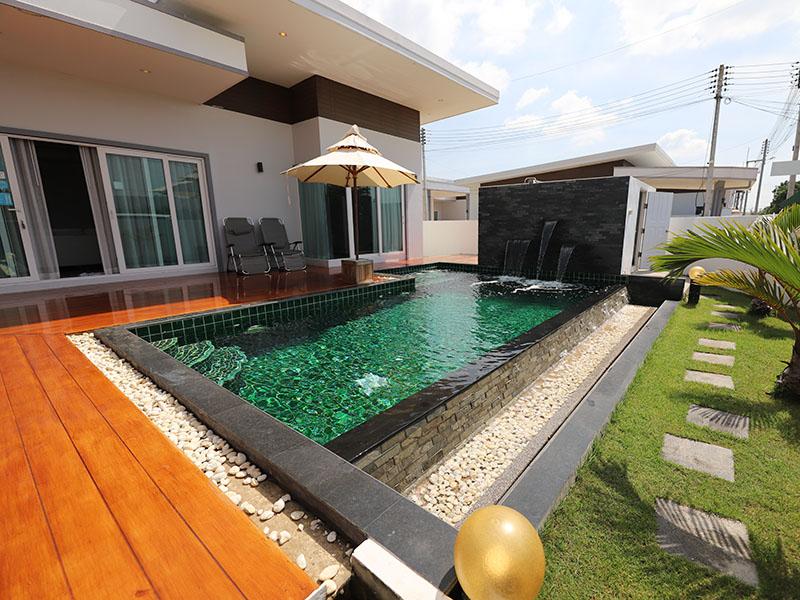 Jira Pool Villa